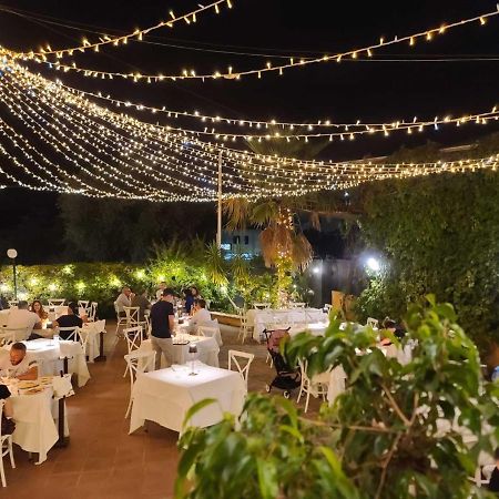 Riccio - La Cantina Del Contadino Rende Exteriör bild